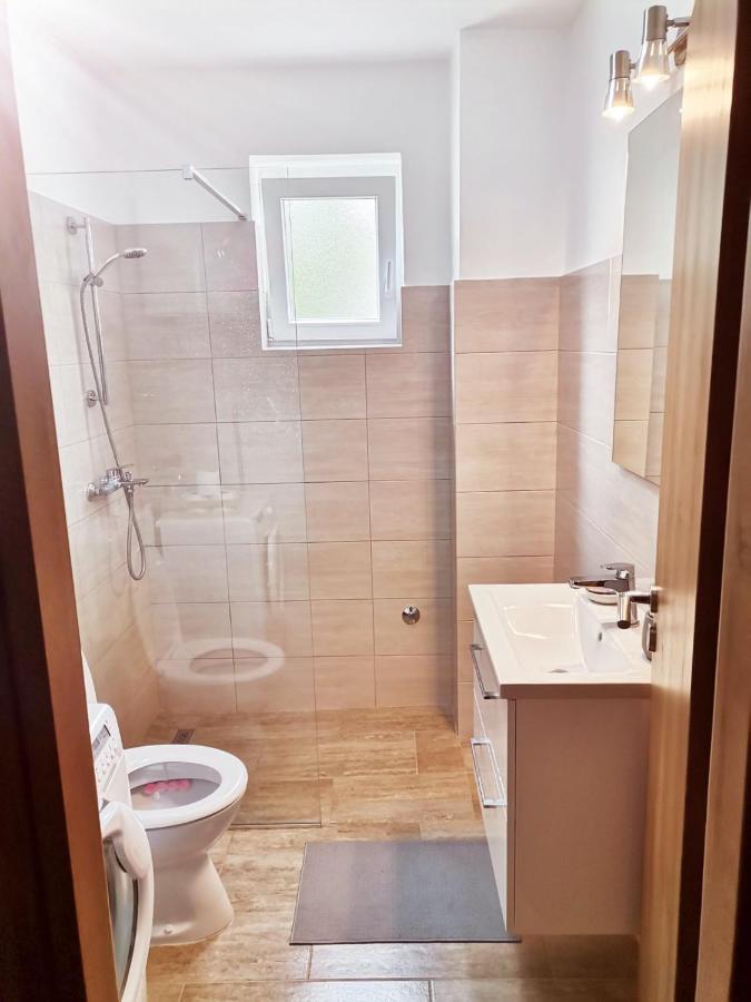 Apartment Lora Цриквеница Экстерьер фото